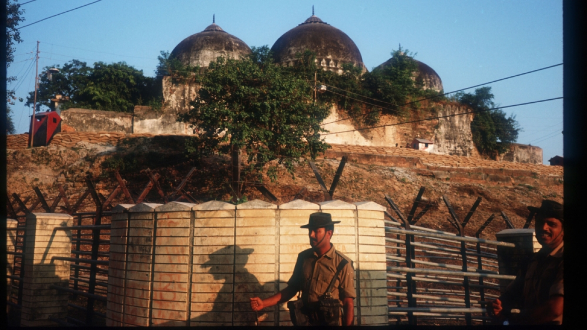 a_soldier_guarding_babri